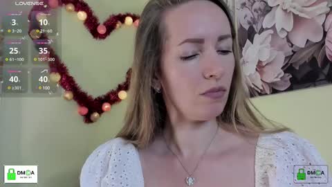 Snapshot of melodyys chatting on 02-20-25, 04:14 Melody My schedule this week Wednesday Thursday Sunday online show from 02-20-25, 04:14