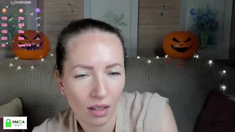 Snapshot of melodyys chatting on 10-30-25, 03:46 Melody My schedule this week Wednesday Thursday Sunday online show from 10-30-25, 03:46