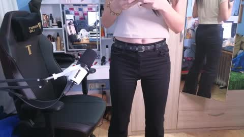 Megumi  Aina online show from 01-09-25, 04:49