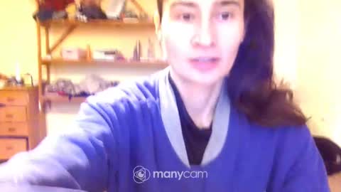 Snapshot of memorningdew chatting on 01-13-25, 06:16 Yummygirl online show from 01-13-25, 06:16