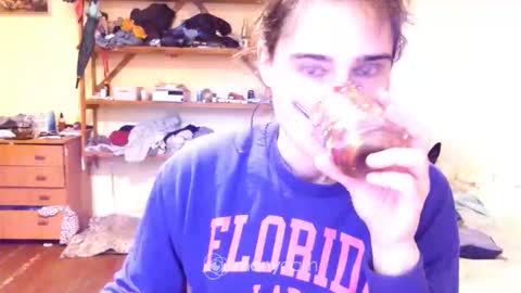 Snapshot of memorningdew chatting on 09-28-25, 05:57 Yummygirl online show from 09-28-25, 05:57