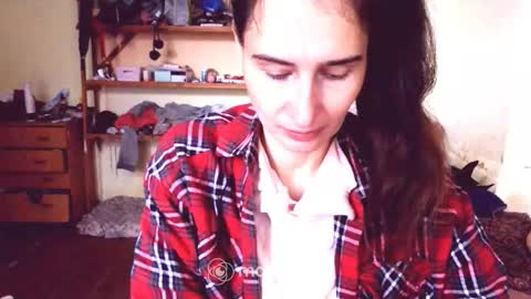 Snapshot of memorningdew chatting on 10-12-25, 06:01 Yummygirl online show from 10-12-25, 06:01