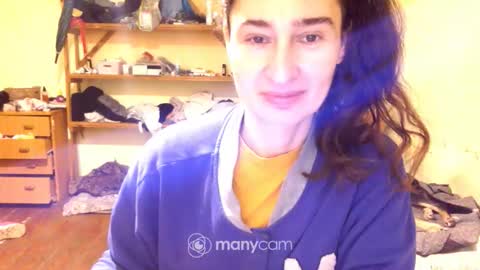 Snapshot of memorningdew chatting on 11-17-25, 04:51 Yummygirl online show from 11-17-25, 04:51