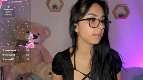 Snapshot of mencia_sharmaa chatting on 02-05-25, 05:41 Menca of your love online show from 02-05-25, 05:41