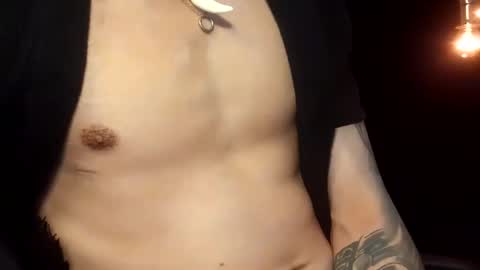 Snapshot of menyy666 chatting on 12-11-24, 01:39 Giorggio Fragacci online show from 12-11-24, 01:39