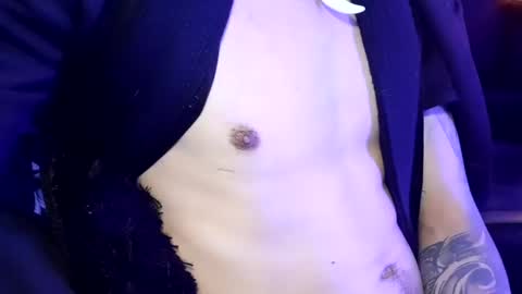 Snapshot of menyy666 chatting on 12-19-24, 11:07 Giorggio Fragacci online show from 12-19-24, 11:07