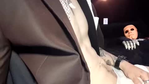 Snapshot of menyy666 chatting on 01-29-25, 04:47 Giorggio Fragacci online show from 01-29-25, 04:47