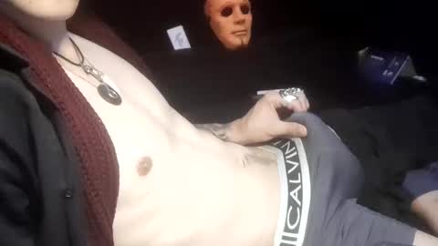 Snapshot of menyy666 chatting on 02-14-25, 09:24 Giorggio Fragacci online show from 02-14-25, 09:24