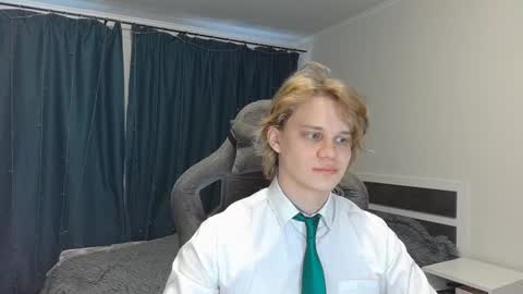 Mickey online show from 12-16-24, 05:17