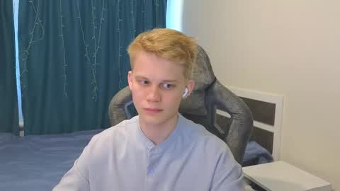 Mickey online show from 09-17-25, 08:05