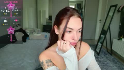 Megan online show from 05-05-26, 05:04