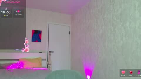 Snapshot of meow_moore chatting on 07-29-26, 03:48 Megan online show from 07-29-26, 03:48