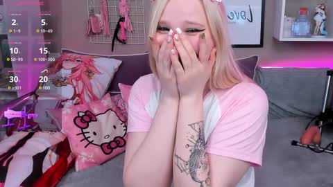 MeowkaKitty online show from 02-18-25, 03:53