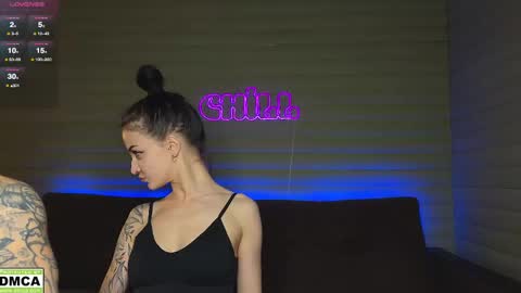  NIKKY  STIVE     Every day from 1000  to 200  EST time. online show from 03-06-25, 05:22