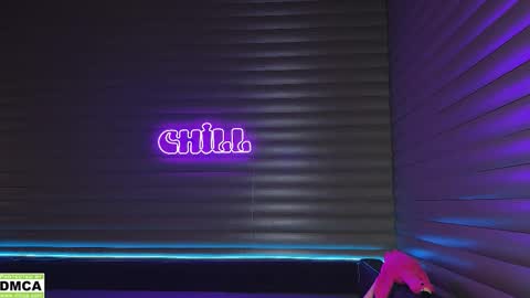  NIKKY  STIVE     Every day from 1000  to 200  EST time. online show from 09-29-25, 06:13