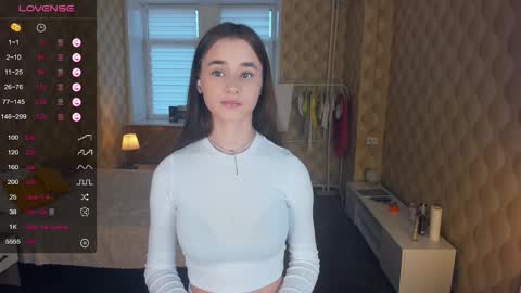 Snapshot of meoww_meows chatting on 11-12-25, 11:10 Julie online show from 11-12-25, 11:10