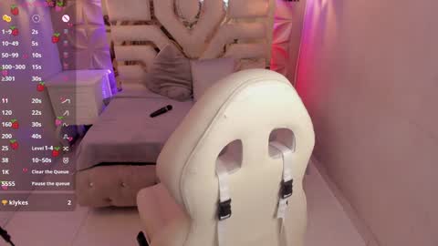    online show from 01-22-25, 11:53