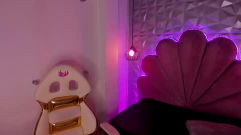    online show from 02-20-25, 10:59