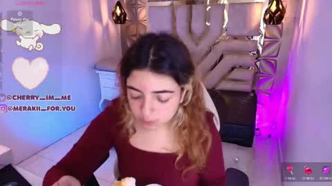    online show from 12-04-25, 08:06