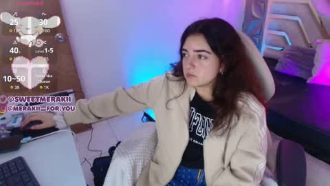 Snapshot of meraki_fraise chatting on 02-01-26, 01:37 online show from 02-01-26, 01:37