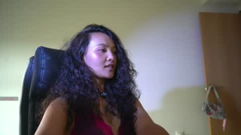 Next show on 03 Dec online show from 06-18-26, 11:25