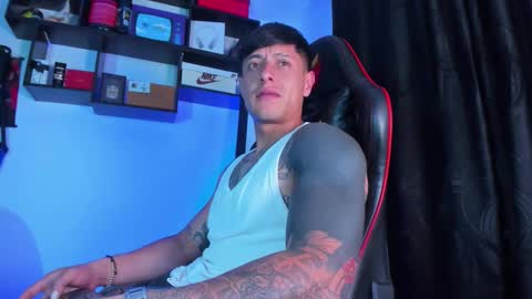 Snapshot of mercenaryxxx chatting on 10-16-25, 10:44 Neith online show from 10-16-25, 10:44