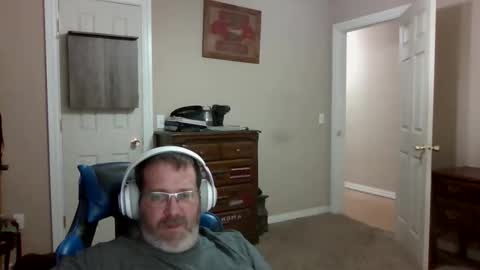 mercer1977 online show from 11-17-25, 04:13