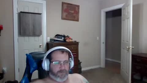 mercer1977 online show from 12-16-25, 06:35