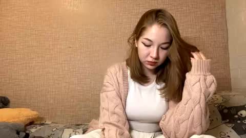 Milana Stone online show from 10-17-25, 07:55
