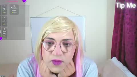 MERCIE online show from 06-13-26, 04:21
