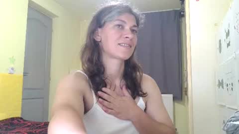Miss Helena online show from 06-25-26, 05:39