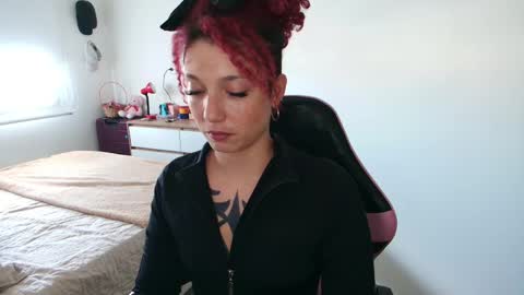 Miss Freckles online show from 04-28-26, 03:28