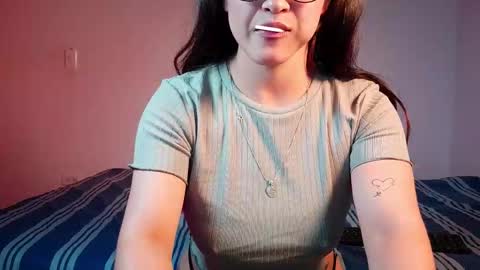 Snapshot of meridafaux_ chatting on 01-16-26, 10:03 Merida online show from 01-16-26, 10:03