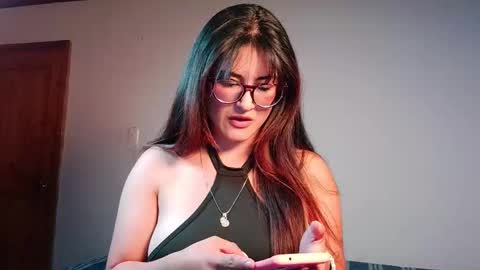 Snapshot of meridafaux_ chatting on 01-18-26, 03:32 Merida online show from 01-18-26, 03:32