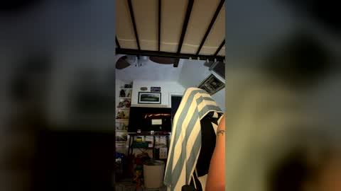 Snapshot of meridapricess chatting on 05-16-26, 04:42 meridapricess online show from 05-16-26, 04:42