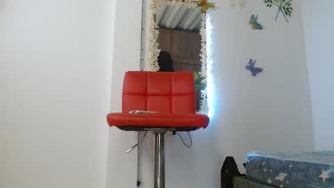 Snapshot of meriilyn_monroe724 chatting on 11-11-25, 05:46 meriilyn_monroe724 online show from 11-11-25, 05:46