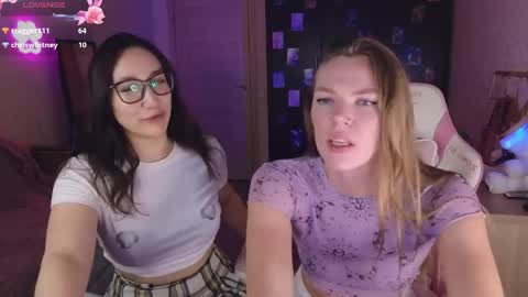 Snapshot of merry_dancers_ chatting on 03-28-26, 09:03 Susan online show from 03-28-26, 09:03