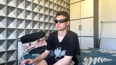 Snapshot of merycouple chatting on 04-27-26, 01:36 Johnny and Hailey online show from 04-27-26, 01:36