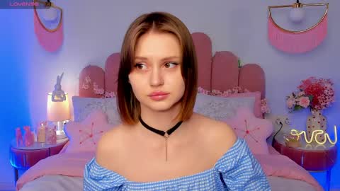 Anna online show from 04-15-26, 05:25