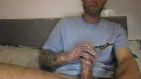 messageme11 online show from 06-12-26, 08:41