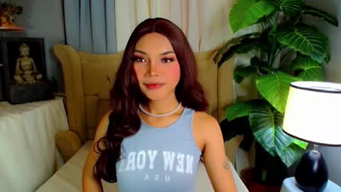 Snapshot of metawinathan chatting on 09-11-25, 01:33 myka online show from 09-11-25, 01:33