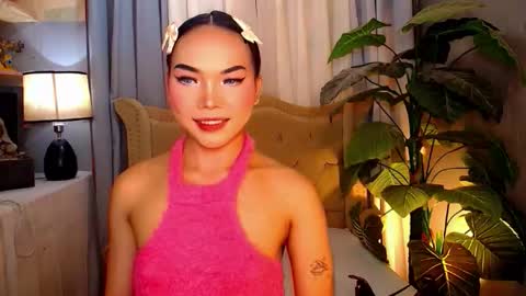 Snapshot of metawinathan chatting on 11-22-25, 03:16 myka online show from 11-22-25, 03:16