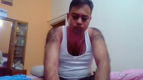 Snapshot of meth199387 chatting on 03-05-26, 08:38 meth93 online show from 03-05-26, 08:38