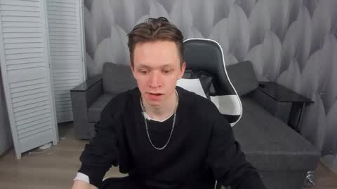 MEVERIK OUSHEN online show from 04-30-26, 03:40