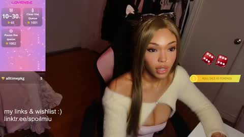 Snapshot of mew2wo chatting on 01-06-26, 03:43 mew2wo online show from 01-06-26, 03:43