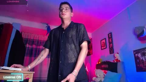 Jhon online show from 11-14-25, 03:49