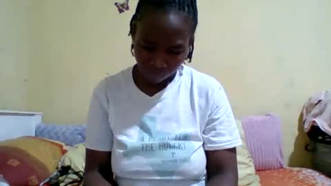 Snapshot of meybel chatting on 07-01-26, 07:35 Meybel online show from 07-01-26, 07:35