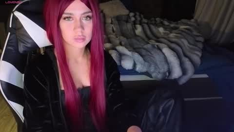 Snapshot of mezzalunaa chatting on 12-04-25, 10:18 vollmond online show from 12-04-25, 10:18