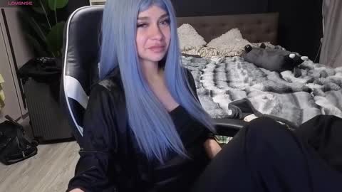 Snapshot of mezzalunaa chatting on 03-05-26, 11:56 vollmond online show from 03-05-26, 11:56