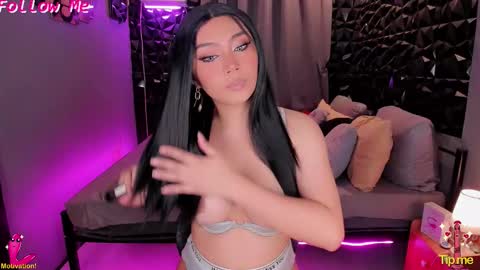 Snapshot of mhia_devil chatting on 02-16-26, 06:15 miss devil online show from 02-16-26, 06:15